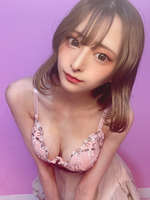 只剩抖音帐号!F罩杯白皙辣妹「明日来光」出道2个月玩完!推特宣布活动中止!