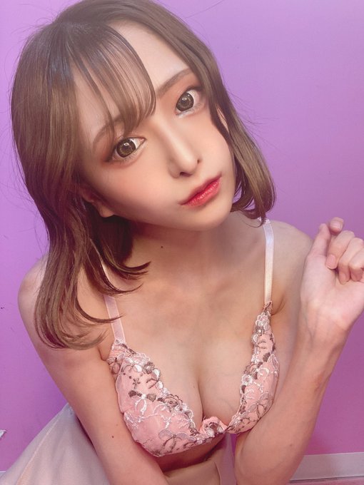 只剩抖音帐号!F罩杯白皙辣妹「明日来光」出道2个月玩完!推特宣布活动中止!