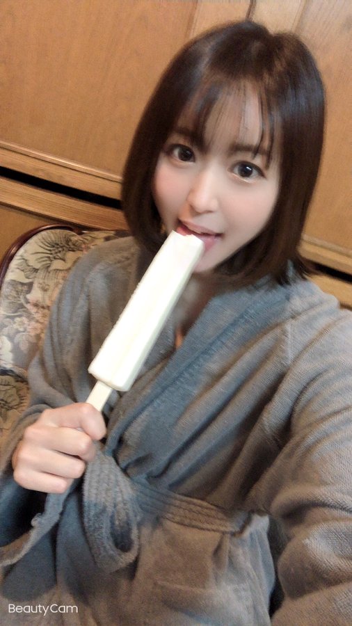 日向由罗(日向ゆら)出道作品番号及封面,日向由罗个人简介