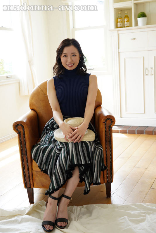 流川はる香(流川春香)出道作品JUQ-062发布!8月超大型新秀!人妻界最高峰!她有天使的笑容和变态的思想!