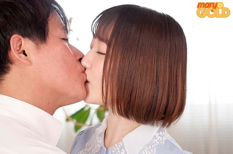 山田華(山田华)出道作品MGOLD-006发布!喜欢第一人称射击游戏的她⋯现在下海要给男优射爽爽了!