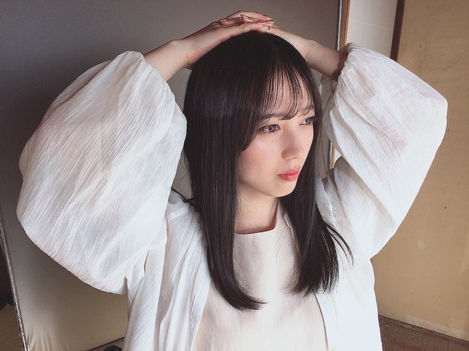 小凑四叶(小湊よつ葉)出道作品番号及封面,小凑四叶个人简介