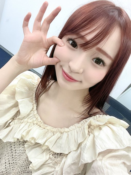 雅子里菜(雅子りな)出道作品番号及封面,雅子里菜个人简介