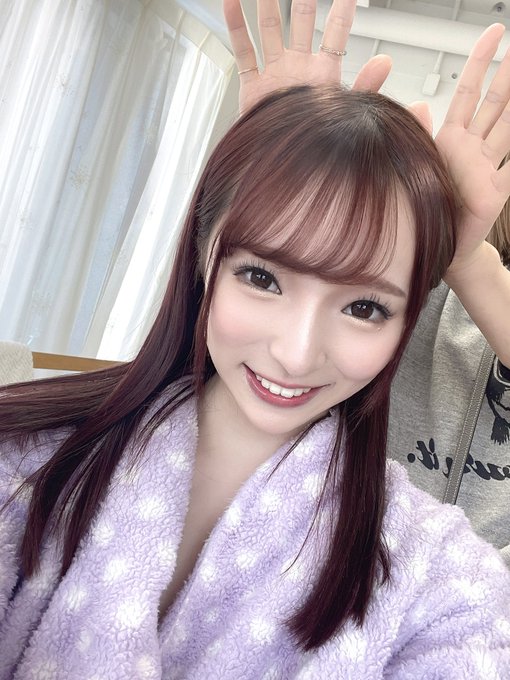 雅子里菜(雅子りな)出道作品番号及封面,雅子里菜个人简介