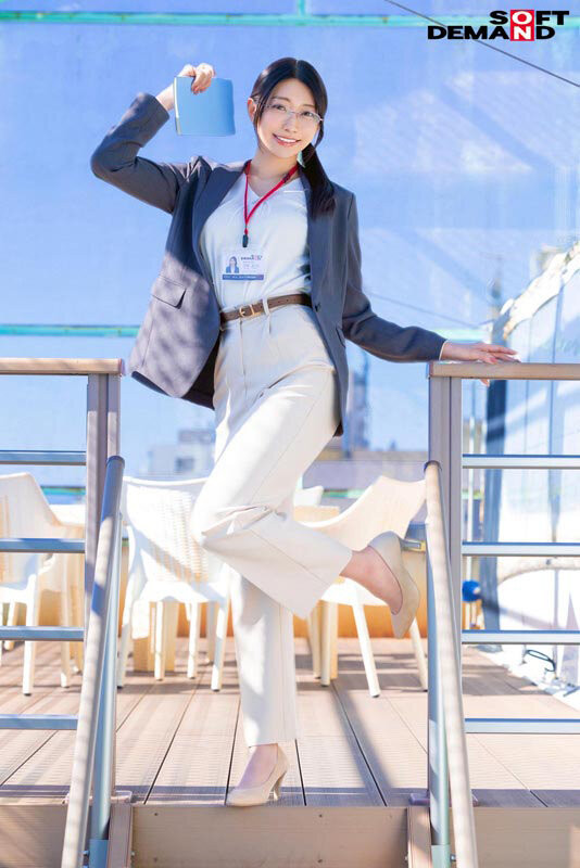 (SDJS-317)以为童帝是处男…毒蛇电影最清秀女子社员被捅爆了!