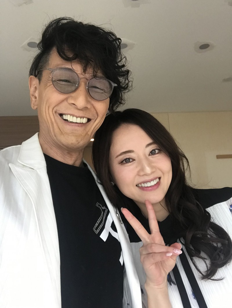 64岁加藤鹰自爆五年没做爱!实测金手指手速「20秒160下」宝刀未老