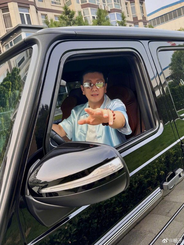 百万豪车不如20万国产争议竟是剧本?大G车主:我活该 百万豪车不如20万国产争议竟是剧本?大G车主:我活该