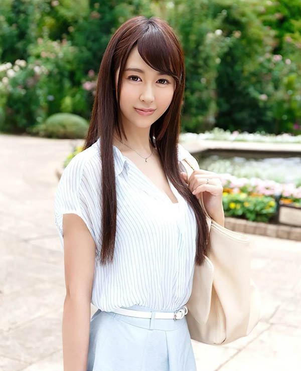 最新推荐!引退却超难忘AV女优《芽森滴》精选作品介绍……