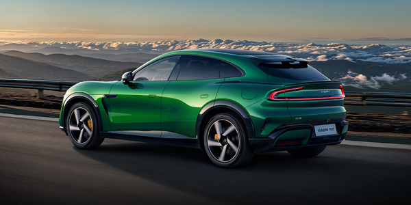 小米YU7 小米总裁卢伟冰确认:计划2027年进军欧洲汽车市场