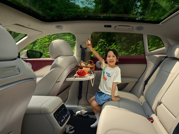 全新岚图知音正式上市 标配华为乾崑 20.29万元起售 全新岚图知音正式上市 标配华为乾崑 20.29万元起售