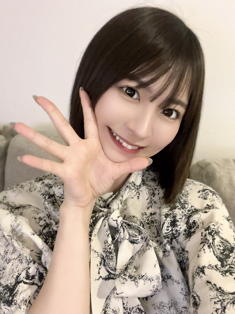 参加完TRE后⋯她开设小号休业了?