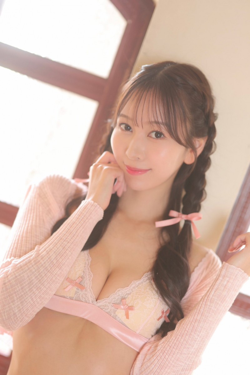 发片有变!172公分、超美腿的她重大发表!