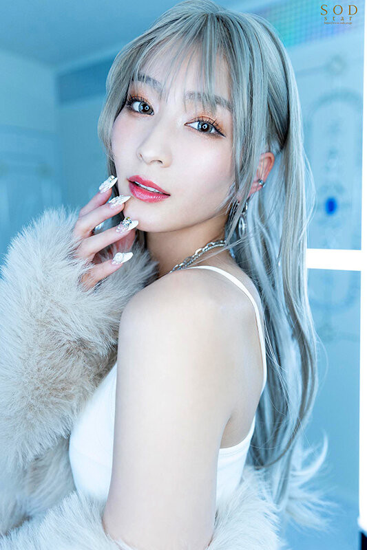 不烟不酒没坏习惯!本庄鈴(本庄铃)只对这件事有兴趣!