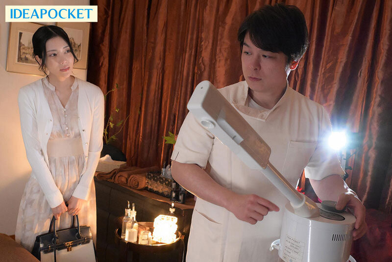 楓カレン(枫花恋)作品IPZZ-655发布!她回来了!在马杀鸡的时候吃鸡!