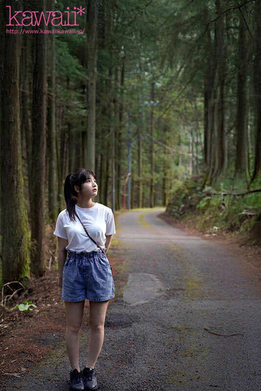 柊みおり(柊美织)出道作品CAWD-880发布!翻到爷爷的A片⋯于是她跑来东京找变态欧吉桑调教了!