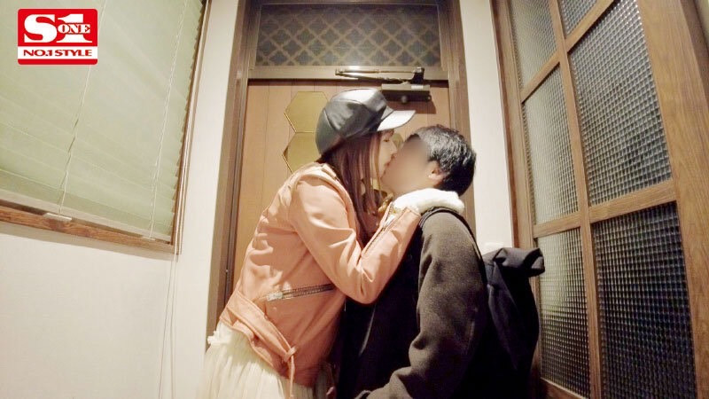 三上悠亜(三上悠亚)作品SSIS-777发布!与鬼才监督合作!在公厕所把男优KO!