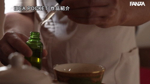 楓カレン(枫花恋)作品IPZZ-655发布!她回来了!在马杀鸡的时候吃鸡!