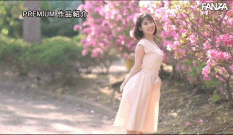 西野絵美(西野绘美)出道作品PRED-419发布!Premium史上最激动主播系新人!内裤都没脱就高潮了!