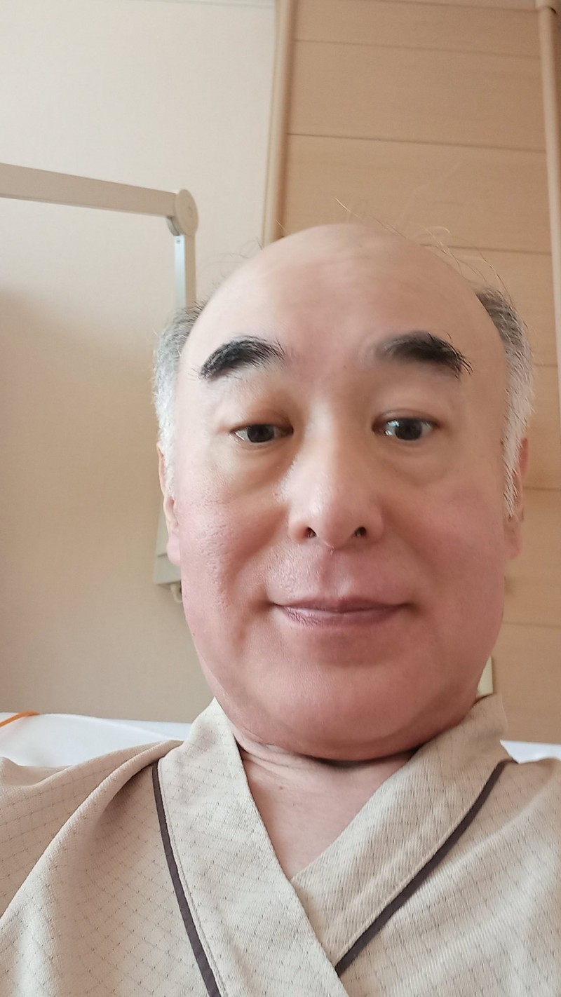 罹患罕见怪病⋯变态欧吉桑的他完全停工了!