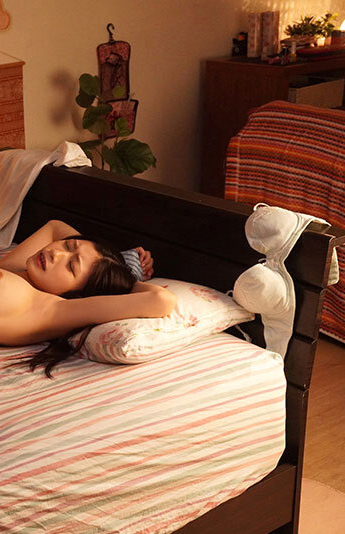 設楽ゆうひ(设乐夕日)作品CAWD-570发布!POV镜头呈现色气模样,无辜眼神真的叫人看的心痒痒