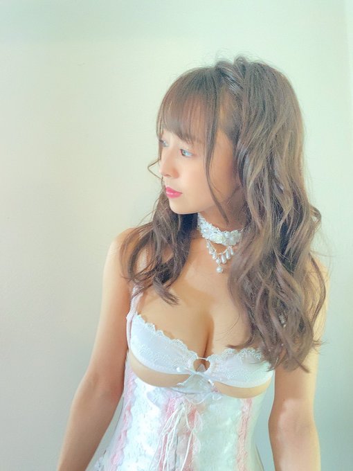 戏剧性(dramatic)爆乳!145公分G罩杯美少女天音真比奈改名「星玛丽亚」转生再出发!