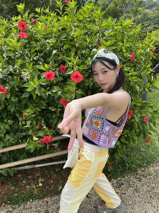 三叶千春(三葉ちはる)出道作品番号及封面,三叶千春个人简介