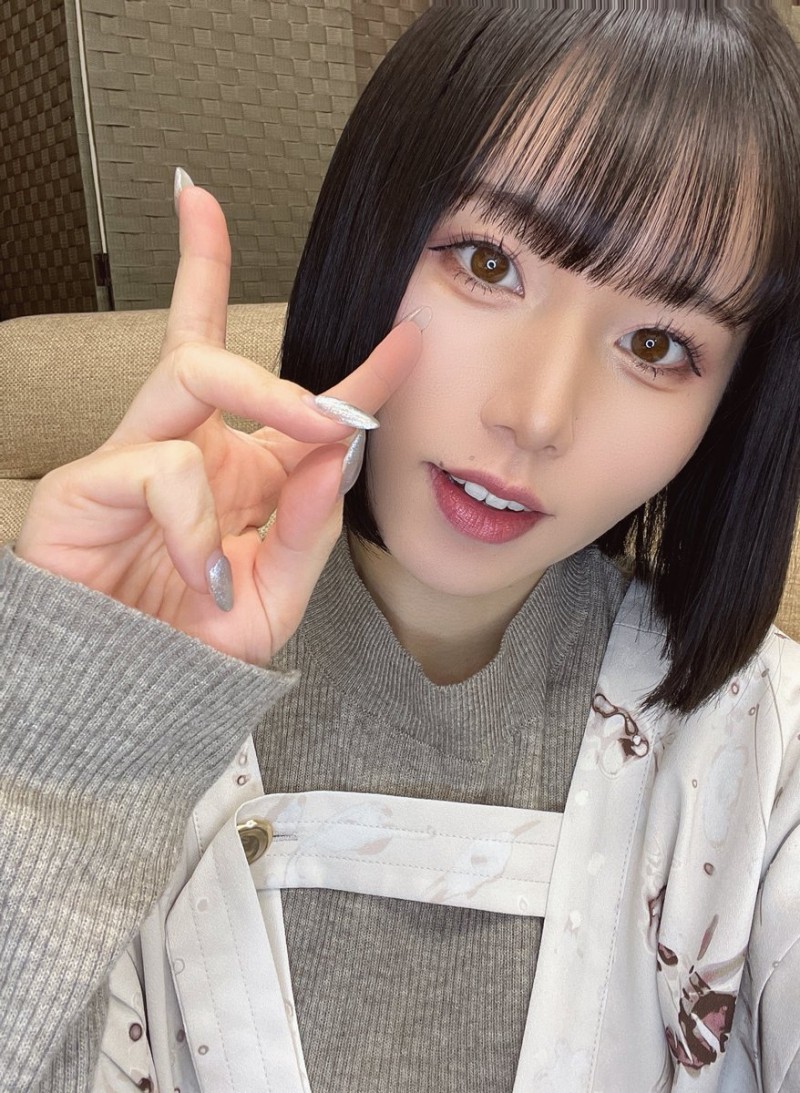 如月里依纱(如月りいさ)出道作品番号及封面,如月里依纱个人简介