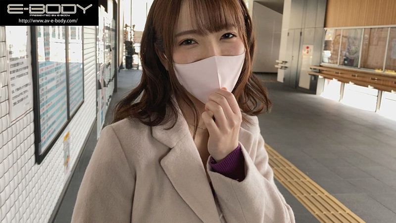 小花のん(小花暖)作品EBOD-919发布!跟漂亮的巨乳小三温泉偷情!百依百顺的治愈系出轨之旅!