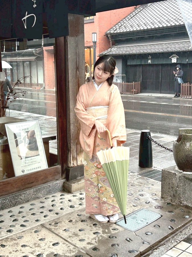 塚本沙耶(塚本さや)出道作品番号及封面,塚本沙耶个人简介