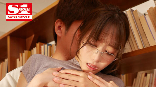 小宵こなん(小宵虎南)作品SSIS-985发布!H罩杯的巨乳姐姐就在你身边!在职场里尽情享受跟她偷情的快乐