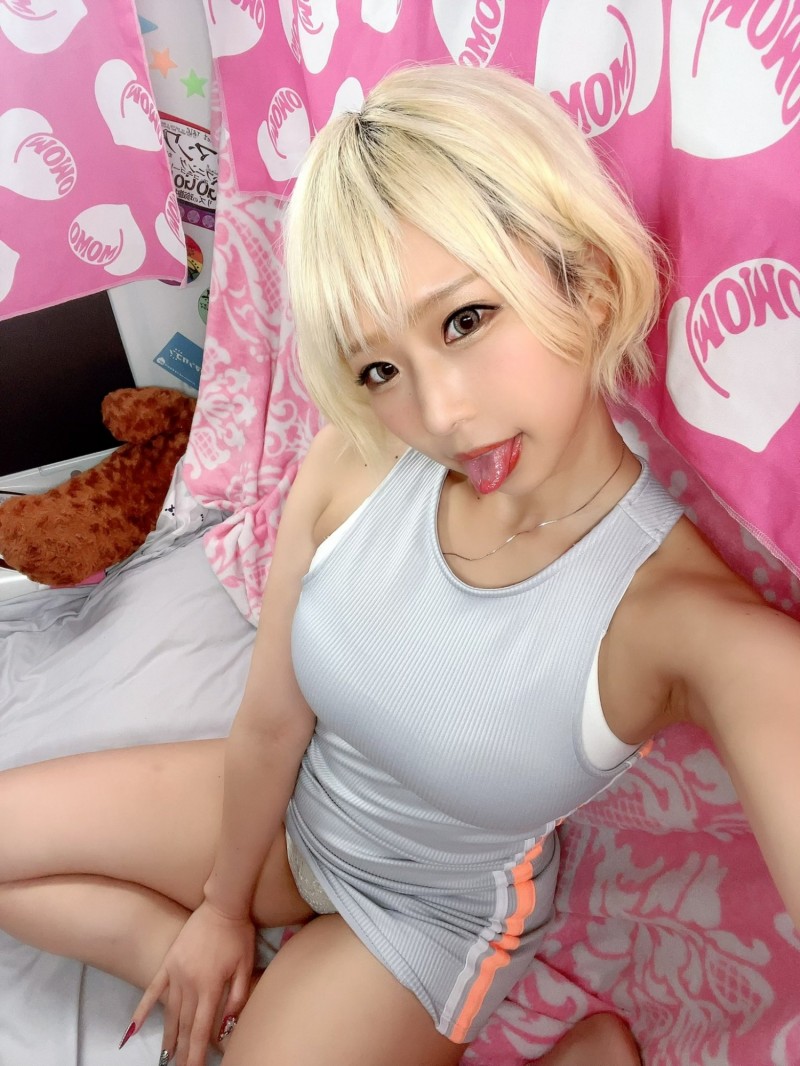 前面用完换后面!乙アリス(乙爱丽丝)三穴无限中出!