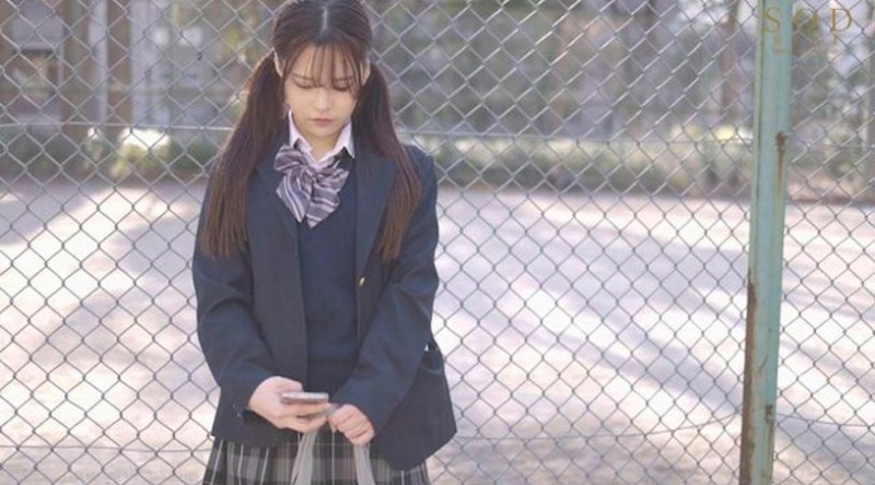 小鳥遊蘭(小鸟游兰)作品STARS-626发布!19岁F奶女大生「青春胴体大解放」,3P解禁「爱上被开发的快感」!