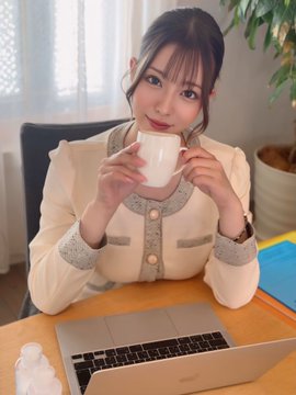 雏乃花音(ひなの花音)出道作品番号及封面,雏乃花音个人简介