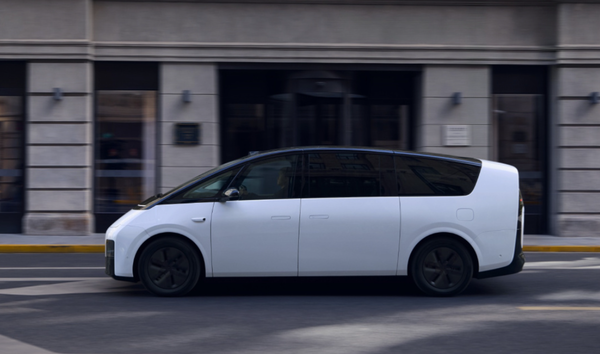 理想MEGA 李想:理想在高端纯电赛道要“保五争三” 争取月销2万辆