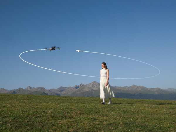 大疆发布DJI Mini 5 Pro一英寸大底全能迷你航拍机