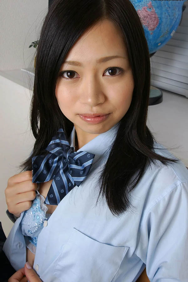 最新推荐!勇闯渔村的AV女神《村西真理奈》精选作品介绍……