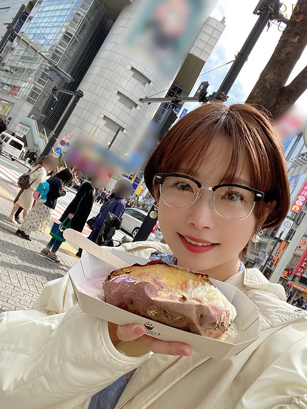 紗倉まな(纱仓真菜)作品STARS-652发布!会一人三化!在渋谷大暴走!