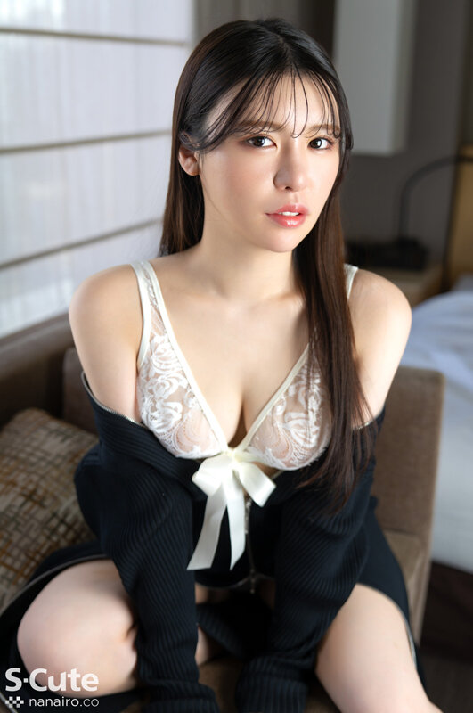 黒島玲衣(黑岛玲衣)作品SQDE-020发布!「美乳音乐女大生」的床上真面目,主动在上位…动作超大胆!