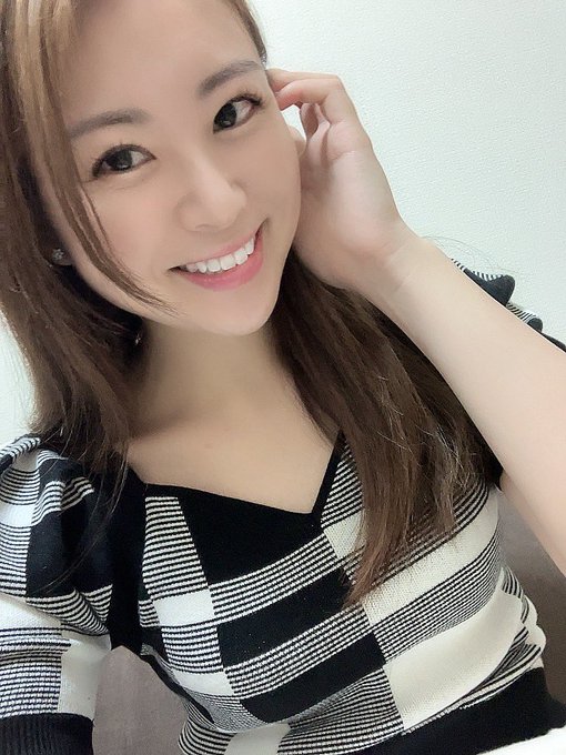 宗像丽奈(宗像れな)出道作品番号及封面,宗像丽奈个人简介