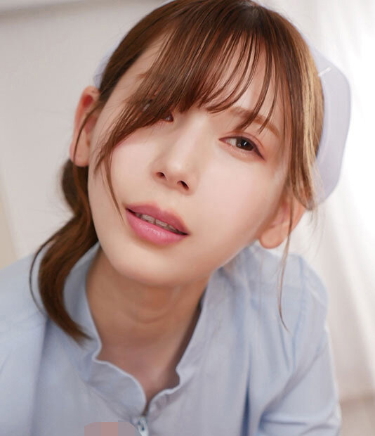 明里つむぎ(明里䌷)作品IPZZ-135发布!白衣天使是超爱舔人的痴女!用舌吻喂病患吃药还骑上去猛摇