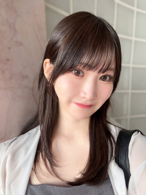 依本诗织(依本しおり)出道作品番号及封面，依本诗织个人简介