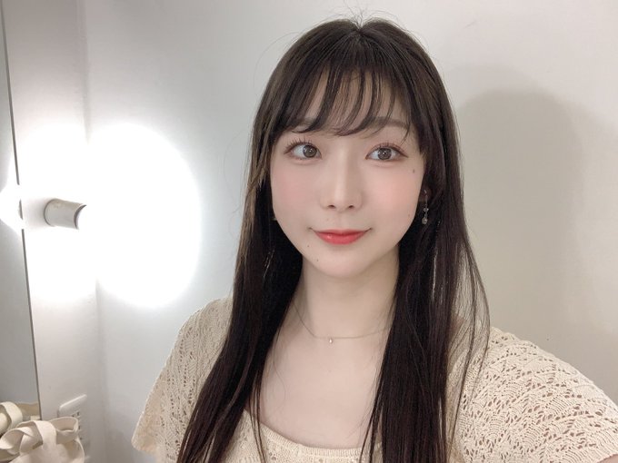 泷唯奈(滝ゆいな)出道作品番号及封面,泷唯奈个人简介