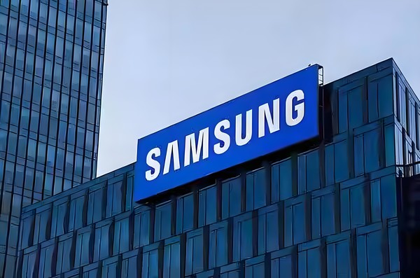 三星电子三季度营业利润达12.1万亿韩元!同比增32% 三星电子三季度营业利润达12.1万亿韩元!同比增32%