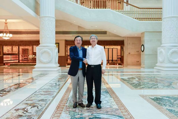 曝华为任正非与奇瑞尹同跃在深圳会晤 合作再度深入? 曝华为任正非与奇瑞尹同跃在深圳会晤 合作再度深入?