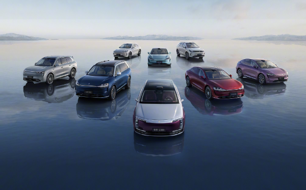 四大新势力上周订单曝光 鸿蒙第一 理想零跑小鹏破万 四大新势力上周订单曝光 鸿蒙第一 理想零跑小鹏破万