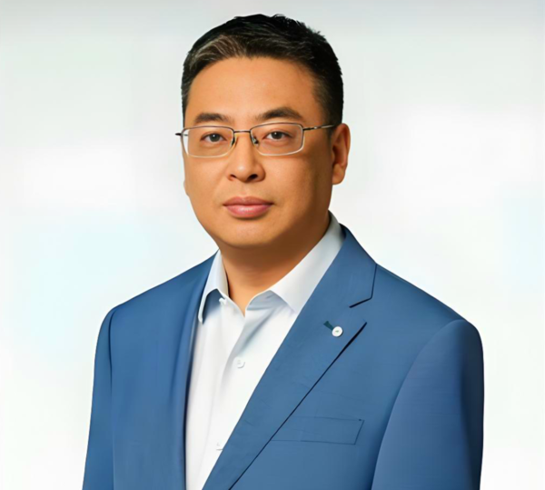 王晓雁 小米集团高层调整!中国区总裁卸任小米之家总经理