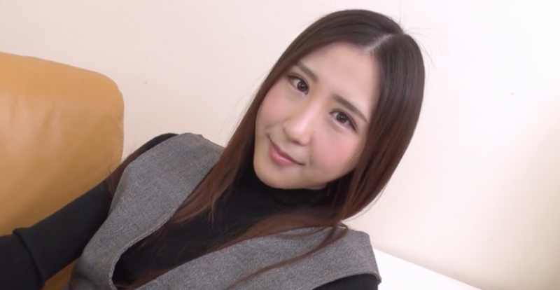 与兔子先生合作、在华人平台大量出鲍的樱井美里是?