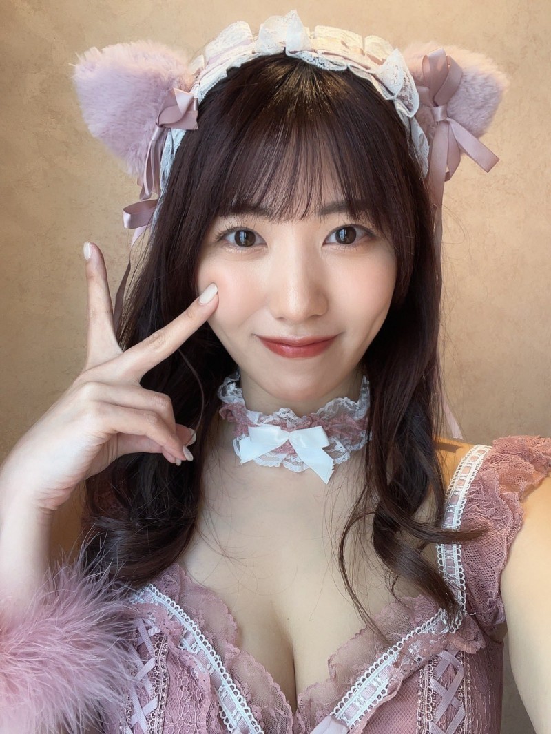 山岸あや花(山岸绮花)发文了：我还没有引退喔！