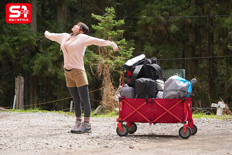 鷲尾めい(鹫尾芽衣)作品SONE-970发布!单身露营的K罩杯爆乳!在荒郊野外不断被侵犯!