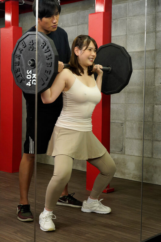 月見伊織(月见伊织)作品MRPA-002发布!到健身房的超爆乳人妻,「运动内衣汗水浸湿」被中出了!